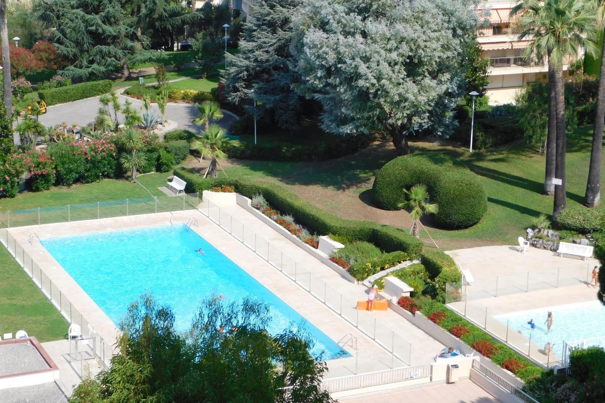 Charming T2 Eden Park With Swimming Pool Private Parking Apartment Juan-les-Pins Luaran gambar